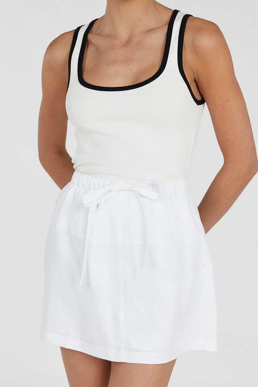 GINGER WHITE LINEN MINI SKIRT