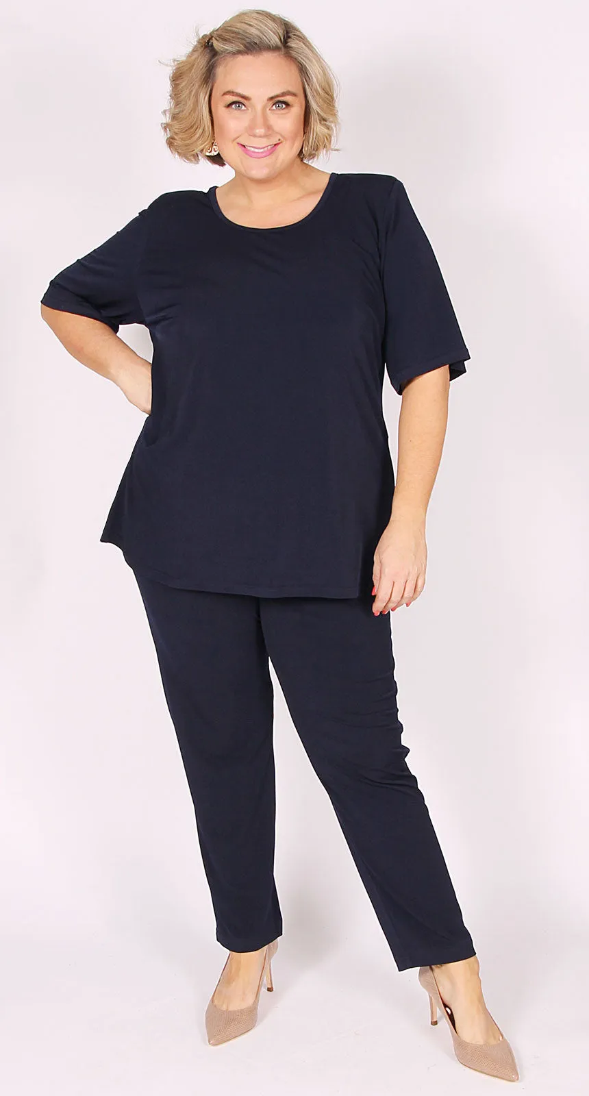 Rikki Round Neck Top Navy